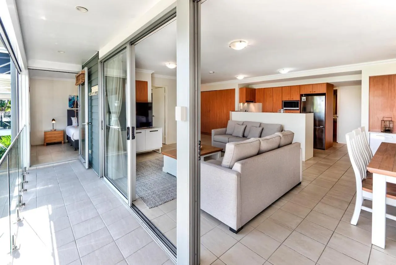 Oasis Apartments Hamilton Island 0*,